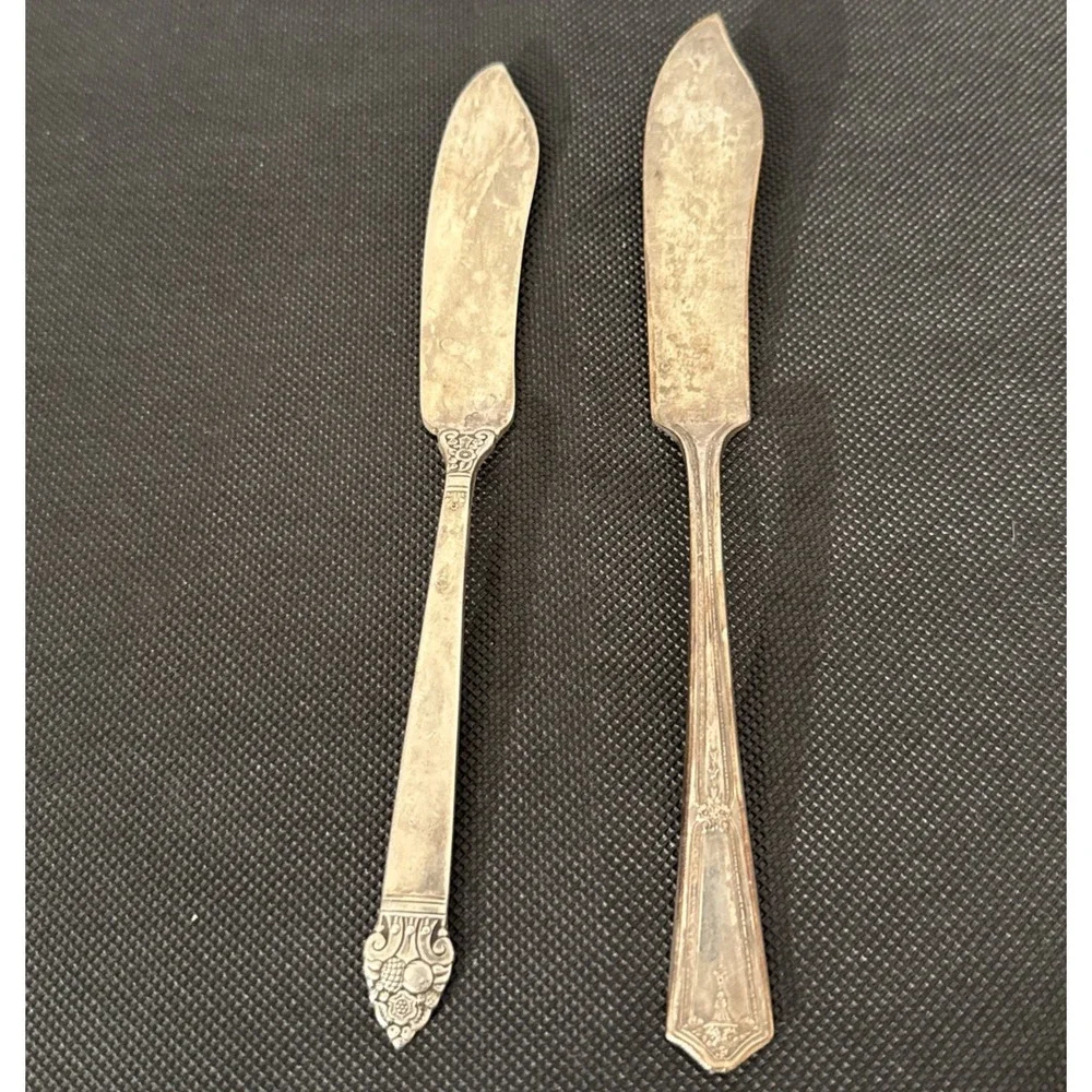 2 Vintage Silverplated Butter Knives Different Brands/Styles-Silverplate